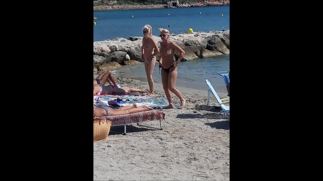 French MILF tanned on the french riviera