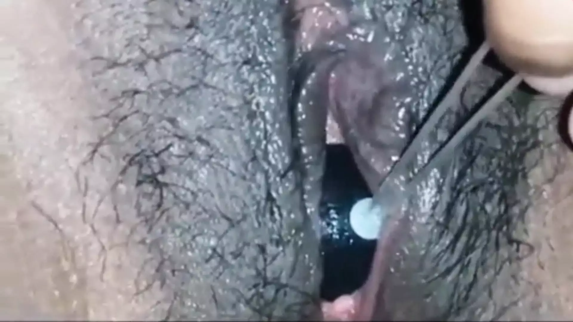 Mature Aunty Fucking Her Pussy With Vibrator Very Hard Sex