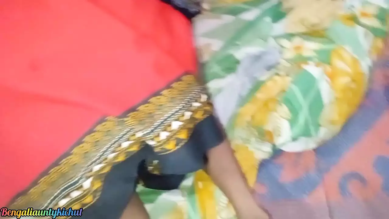 First Time Desi Sagi Aunty Ko Gand Chudai Kiya Anal Sex By Bengaliauntykichut