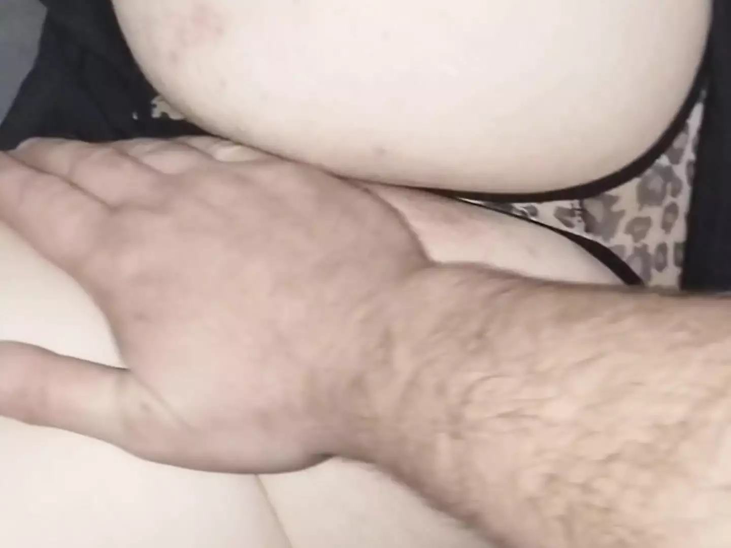 Stepmother came home and go to sleeping. Then I taking advantage on her ass creampay