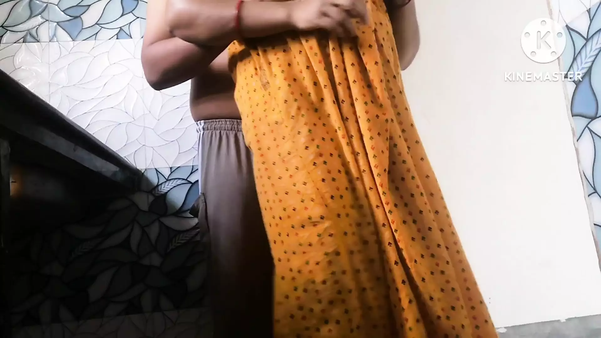 Housewife sex Desi wife romantic sex big boobs big ass big local sex Kolkata sex indian boobs Local Desi cook 18 inchi cook rool