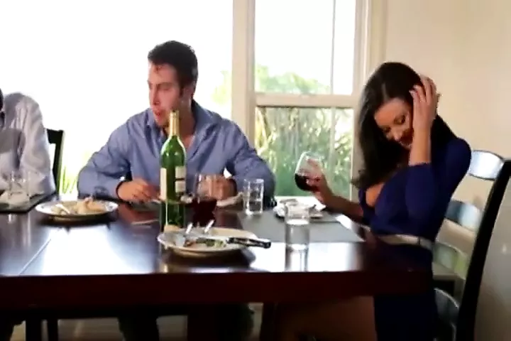 Fucking Best Friends Step Mom